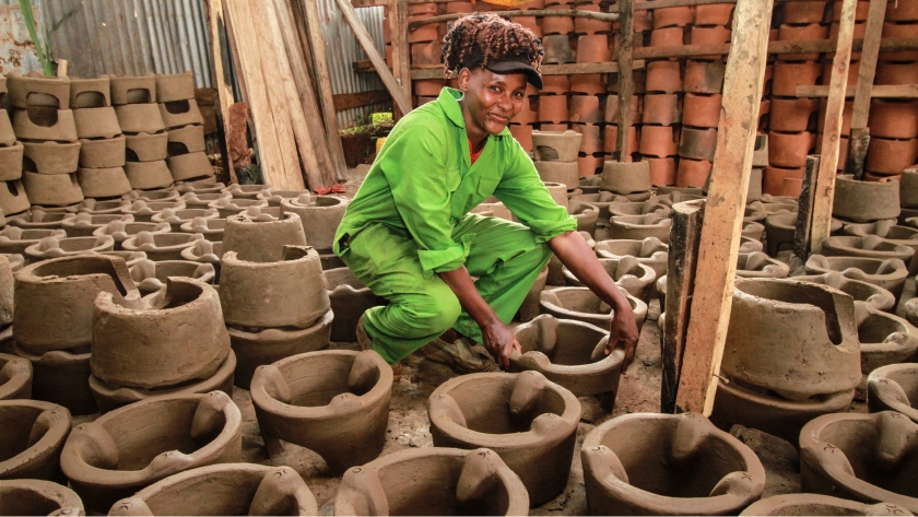 Kenyan ICS producer Naomi Ngotho increased her productivity and hired six new employees as a result of the project. Photo credit: GIZ